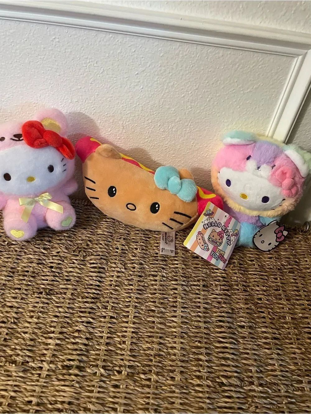 Sanrio Hello Kitty Bundle Wool Hello Kitty Taco Hello Kitty & Rainbow Theme NWT